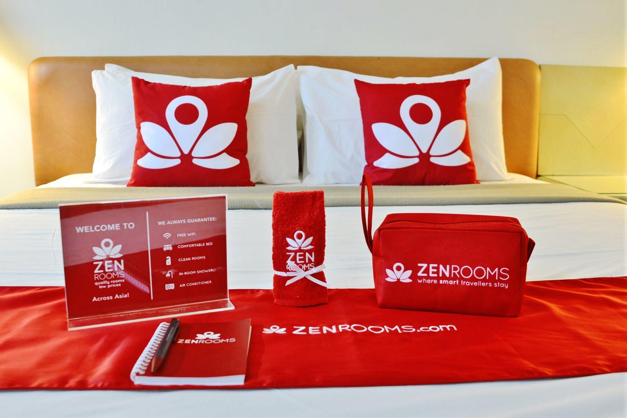 Reddoorz Plus Near Kebayoran Baru Blok S Jakarta Exteriör bild