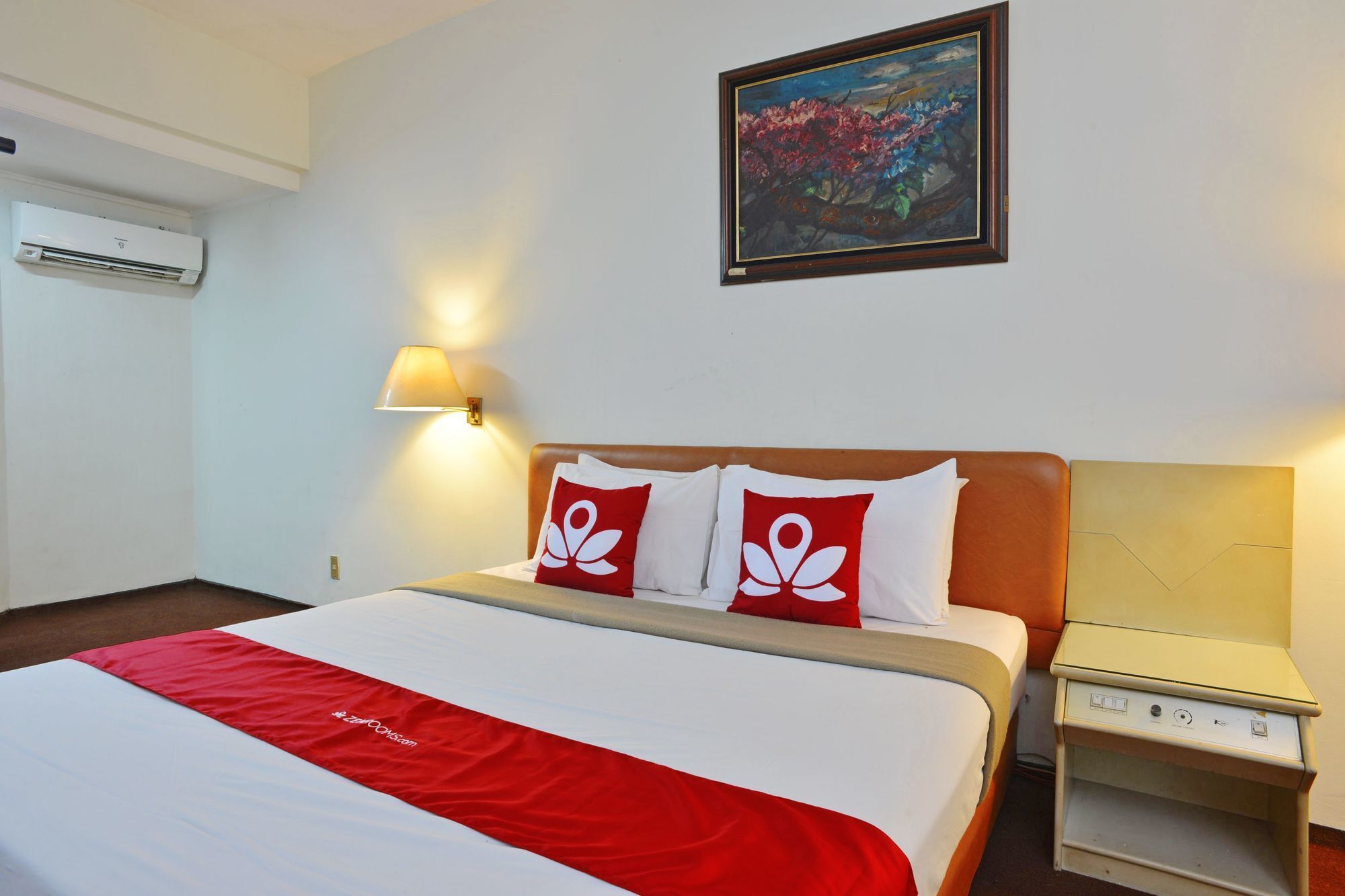 Reddoorz Plus Near Kebayoran Baru Blok S Jakarta Exteriör bild